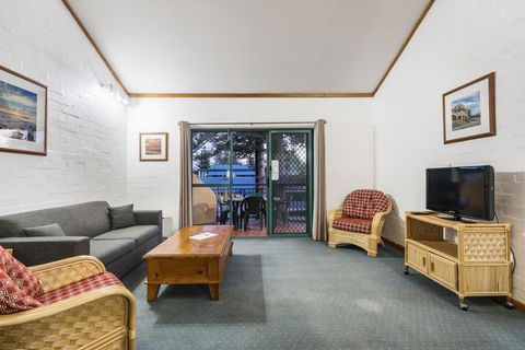 Cottesloe Beach Chalets - Accommodation Brunswick Heads 33