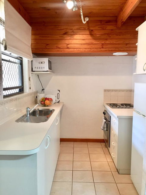 Cottesloe Beach Chalets - Accommodation Brunswick Heads 23