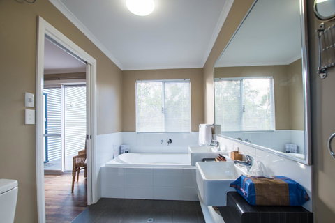 Cape Howe Cottages - Accommodation Brunswick Heads 36