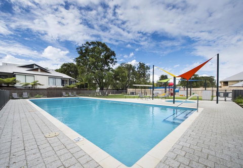 Beach Retreat - Busselton - Accommodation Brunswick Heads 1