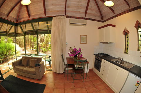 Waterfall Cottages - Accommodation Brunswick Heads 18