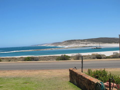 Kalbarri Riverfront Unit - Accommodation Brunswick Heads 1