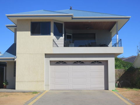 Kalbarri Riverfront Unit - Accommodation Brunswick Heads 3