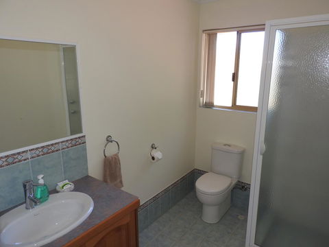 The Royal Dolphin Bed & Breakfast Safety Bay - Accommodation Brunswick Heads 8