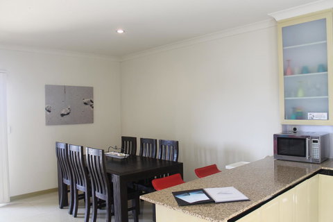 Seas The Day - Jurien Bay - Accommodation Brunswick Heads 2