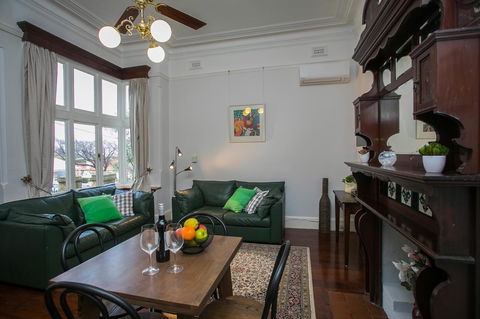 Danum House - Accommodation Brunswick Heads 4