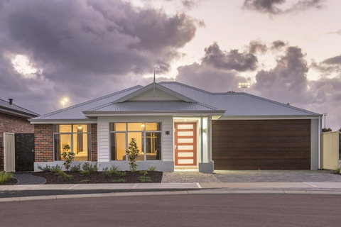 15 Cabot Close - Accommodation Brunswick Heads 0
