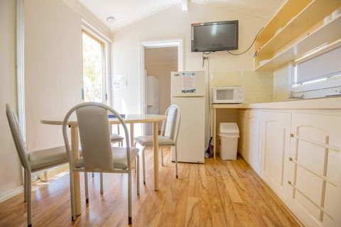 RAC Exmouth Cape Holiday Park - Accommodation Brunswick Heads 3