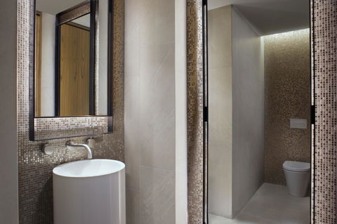 The Ritz-Carlton, Perth - Accommodation Brunswick Heads 9