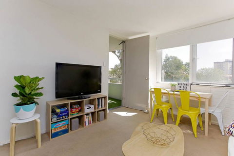 SEA BREEZE â€“ Between Cottesloe Beach & Swan River - Accommodation Brunswick Heads 19