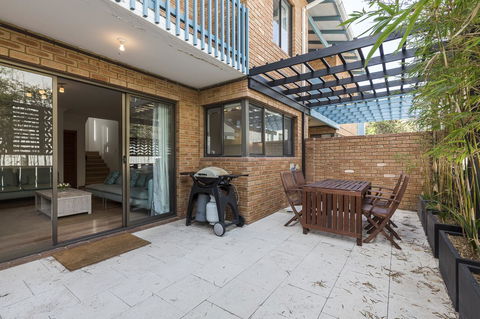 Cottesloe Sea Salt Abode - Executive Escapes - Accommodation Brunswick Heads 10
