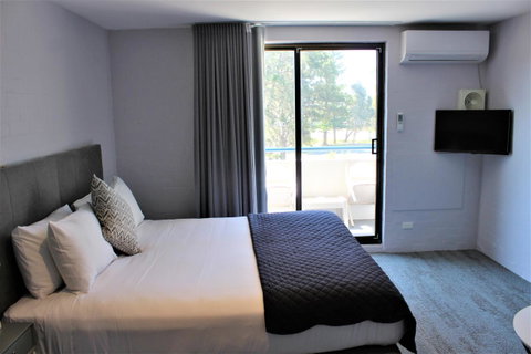 Atrium Hotel Mandurah - Accommodation Brunswick Heads 7
