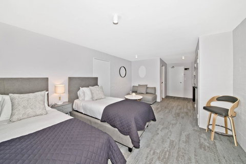 Atrium Hotel Mandurah - Accommodation Brunswick Heads 33