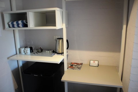 Atrium Hotel Mandurah - Accommodation Brunswick Heads 9