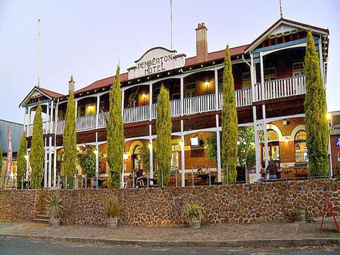 The Pemberton Hotel - Accommodation Brunswick Heads 0