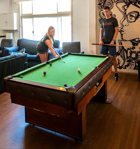 The Hive Hostel - Traveler Friendly, Passport Only - Accommodation Brunswick Heads 4