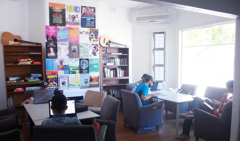 The Hive Hostel - Traveler Friendly, Passport Only - Accommodation Brunswick Heads 12