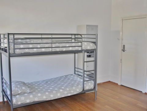The Hive Hostel - Traveler Friendly, Passport Only - Accommodation Brunswick Heads 35