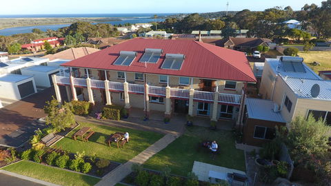 Baywatch Retreat Augusta - Accommodation Brunswick Heads 1