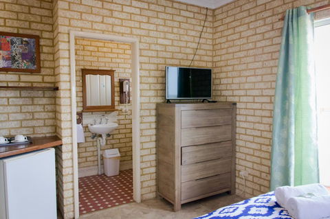 Baywatch Retreat Augusta - Accommodation Brunswick Heads 8
