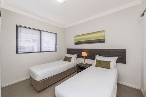 Dolphin Quay Apartments - Accommodation Brunswick Heads 39