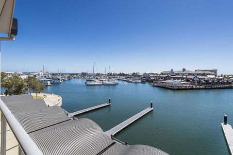 Dolphin Quay Apartments - Accommodation Brunswick Heads 16