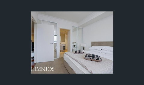 Frankly Francis - Exquisite Executive Apartment - Accommodation Brunswick Heads 0