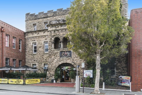 The Old Swan Barracks - Accommodation Brunswick Heads 10