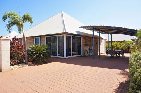 Osprey Holiday Village Unit 122 2 Bedroom - Accommodation Brunswick Heads 0