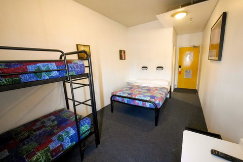 Perth City YHA - Accommodation Brunswick Heads 27