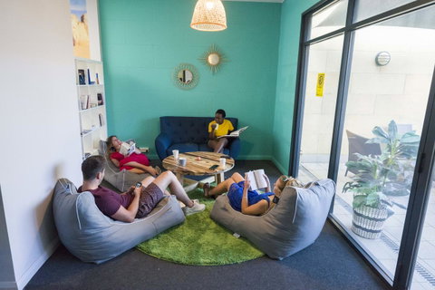 Perth City YHA - Accommodation Brunswick Heads 2