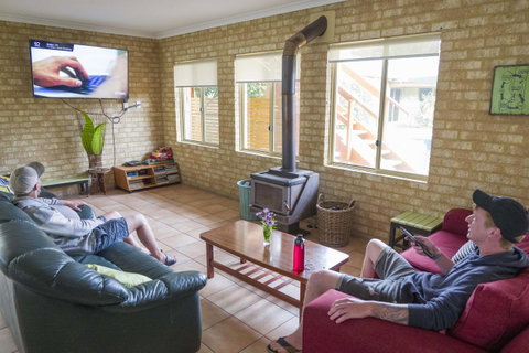 Lancelin Lodge - Accommodation Brunswick Heads 4