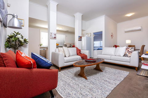Como Executive Apartment - Accommodation Brunswick Heads 0