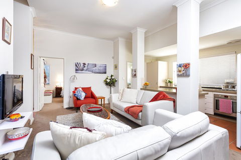 Como Executive Apartment - Accommodation Brunswick Heads 5