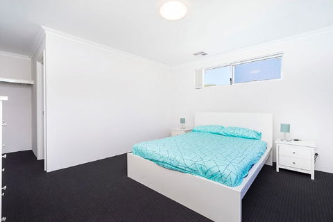 Victoria Park Town House - Accommodation Brunswick Heads 2