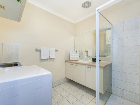 James On The Park - Executive Escapes - Accommodation Brunswick Heads 8