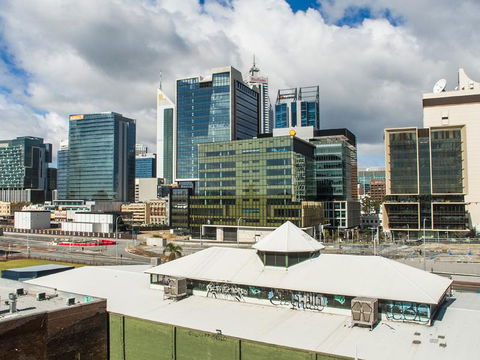 James On The Park - Executive Escapes - Accommodation Brunswick Heads 18