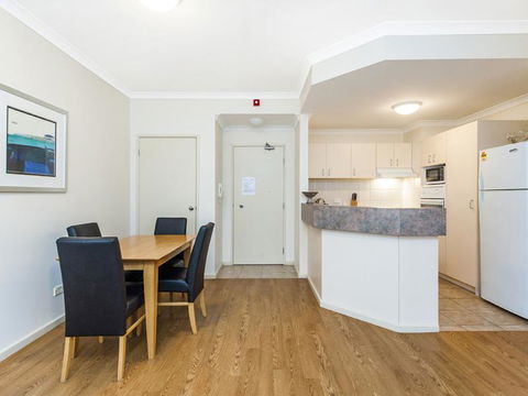 James On The Park - Executive Escapes - Accommodation Brunswick Heads 19