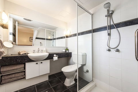 Subiaco Village 18 - Accommodation Brunswick Heads 15