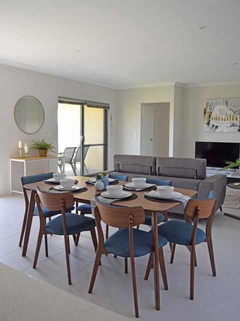 The Kingsleyâ€™s Place â€“ Piara Waters - Accommodation Brunswick Heads 1