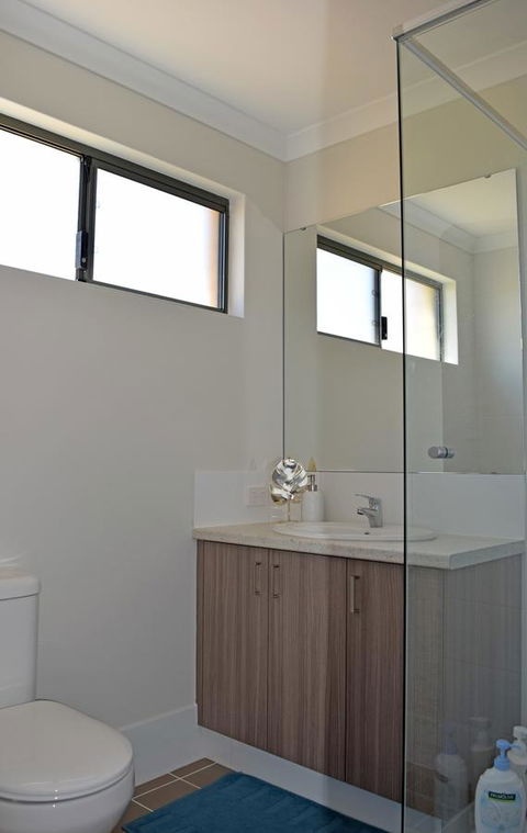 The Kingsleyâ€™s Place â€“ Piara Waters - Accommodation Brunswick Heads 10