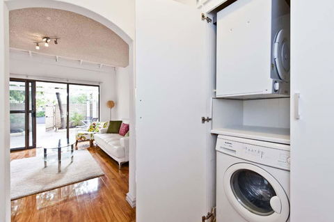 Heart Of Subiaco - Accommodation Brunswick Heads 2