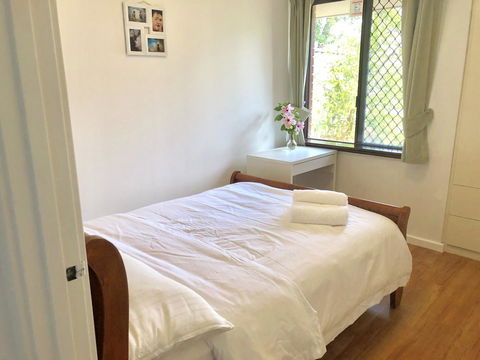 Charming Quiet Lodge-2 Minutes Walk To Shopping Complex - Accommodation Brunswick Heads 18