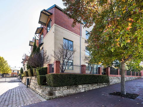 Subiaco Village 28 - Accommodation Brunswick Heads 25