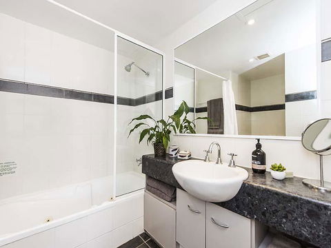 Subiaco Village 28 - Accommodation Brunswick Heads 11