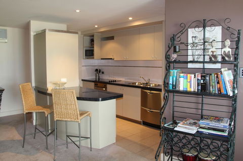 Scarborough - Oceanview 2 Bed, 2 Bathroom Apartment - Accommodation Brunswick Heads 11