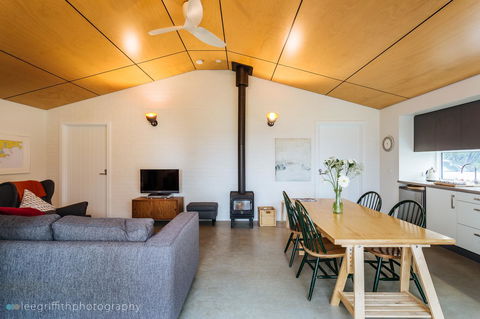 Stablebase - Accommodation Brunswick Heads 7