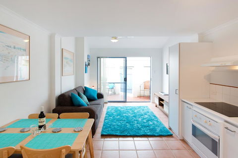 Life's A Beach! Fremantle - Accommodation Brunswick Heads 3
