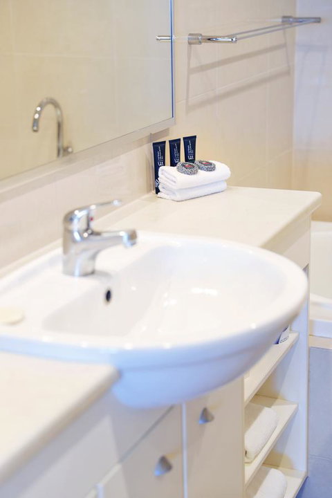 Bunbury Hotel Koombana Bay - Accommodation Brunswick Heads 9