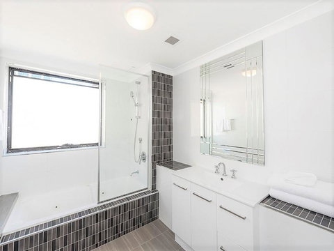 Perth West End Apartment 504 - Accommodation Brunswick Heads 15